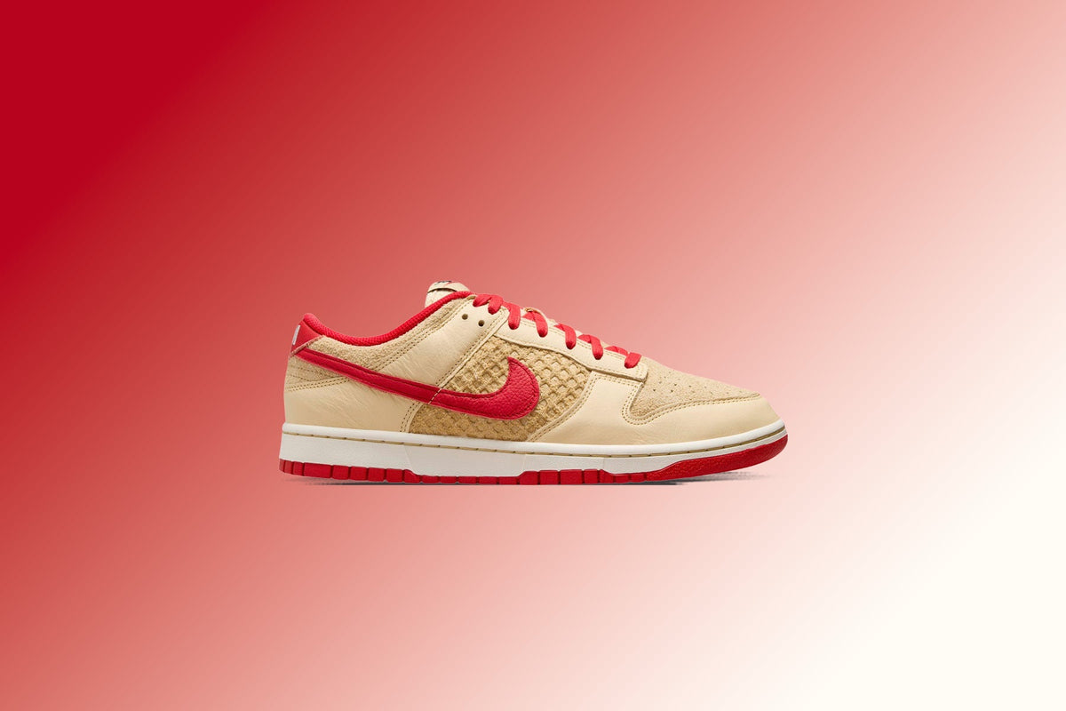 Dunk Low Retro SE 'Strawberry Waffle' - Pale Vanilla/University Red/Sail/Wheat