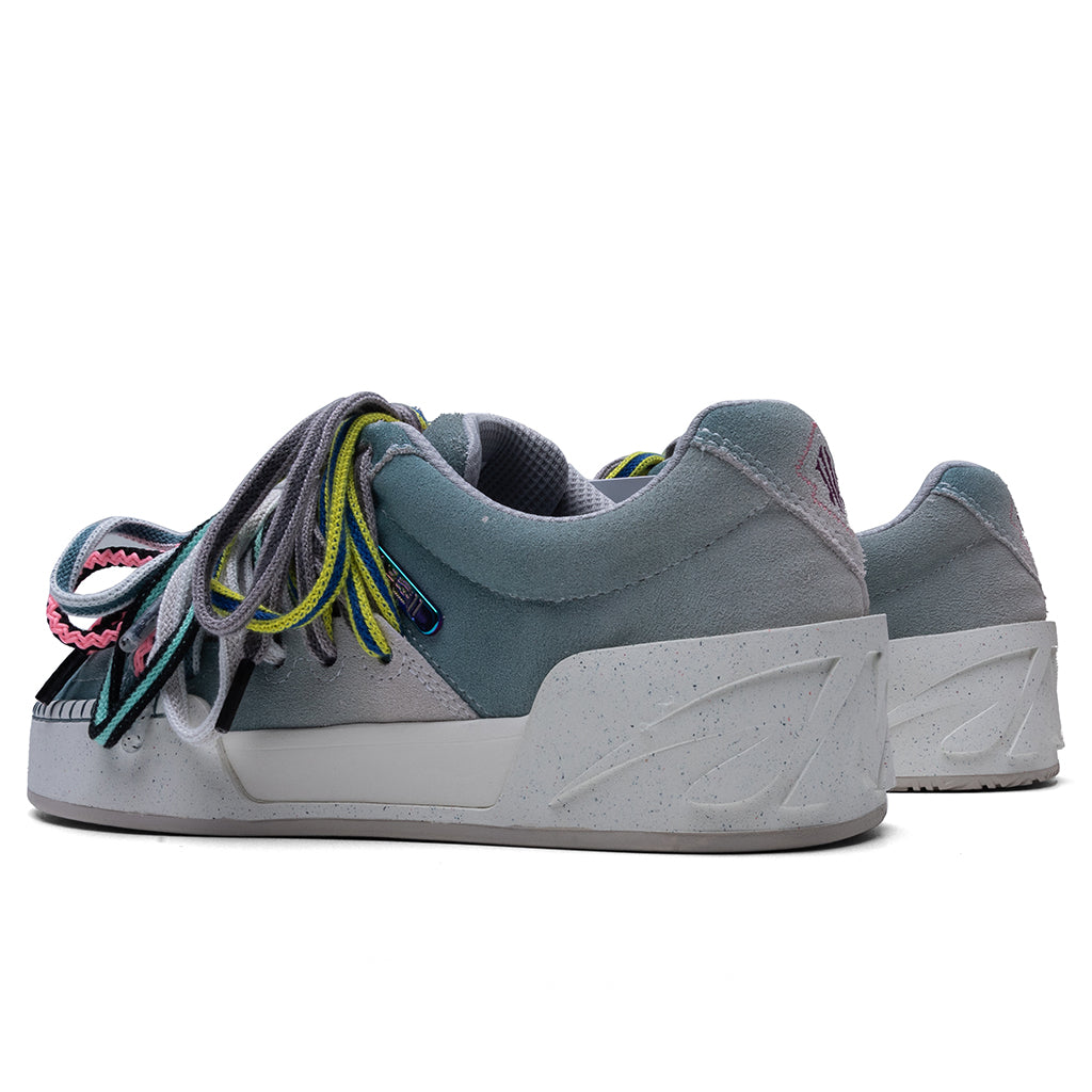 ANTA x Kyrie Irving Hélà Style 'Roots' - Ombre Blue