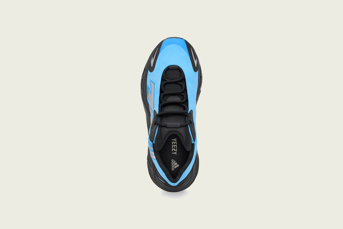 Yeezy 700 MNVN - Bright Cyan
