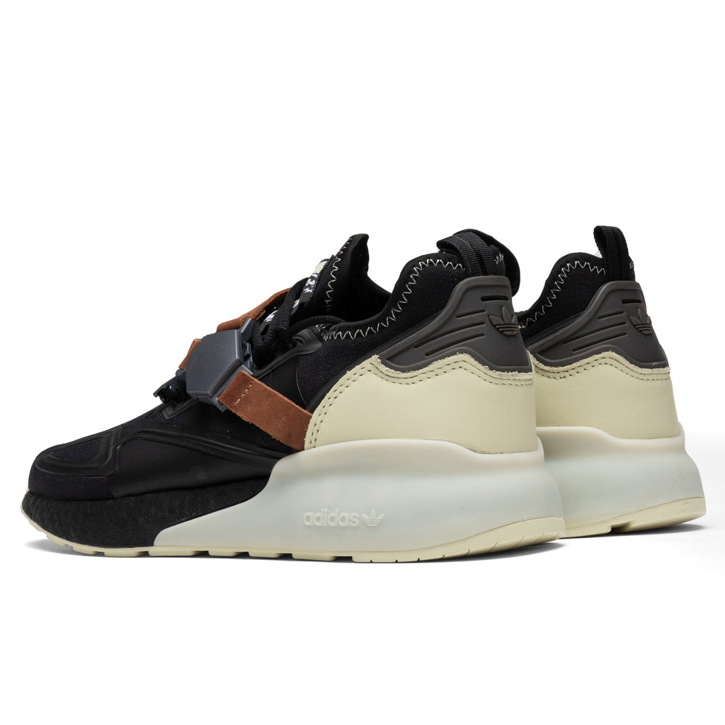 Adidas Originals x Star Wars ZX 2K Boost "Han Solo" - Core Black/Sand
