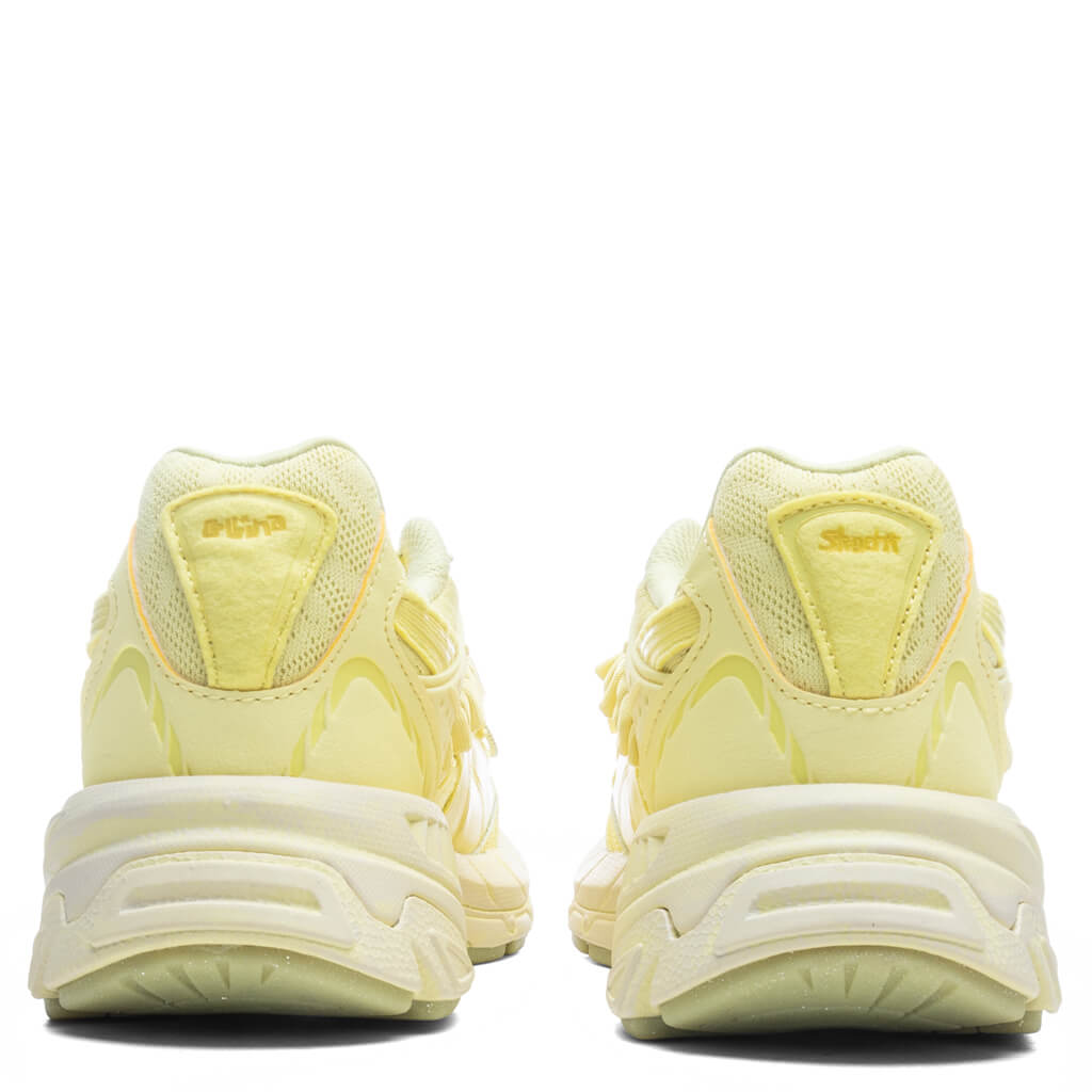 Puma x Collina Strada Women's Velophasis - Vintage Yellow