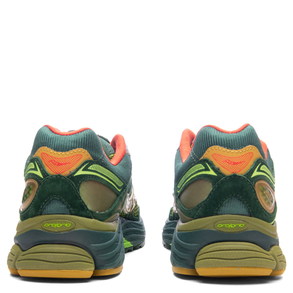 Saucony x Starcow Progrid Omni 9 - Green/Orange