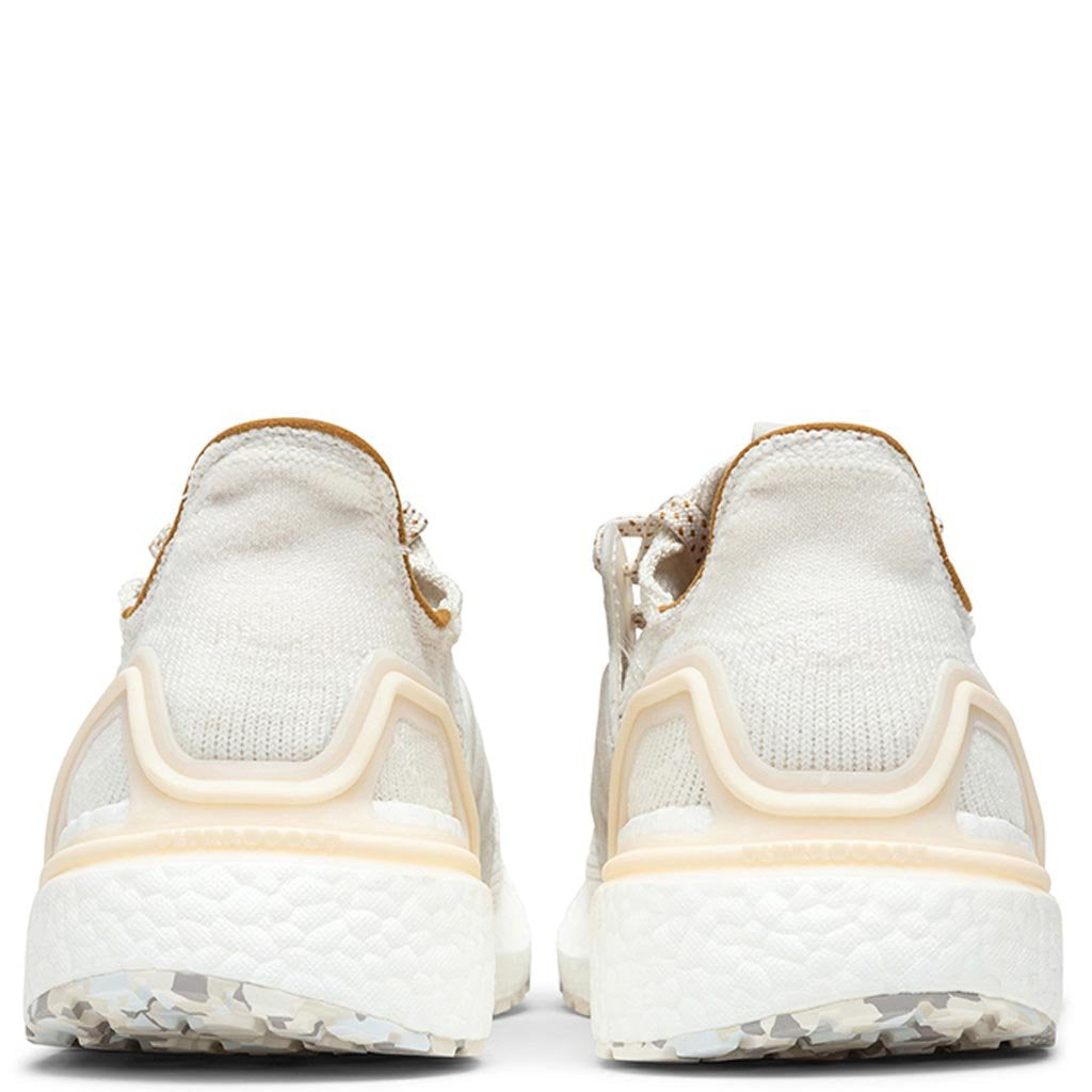 Adidas Originals x Universal Works Ultraboost 19 - White