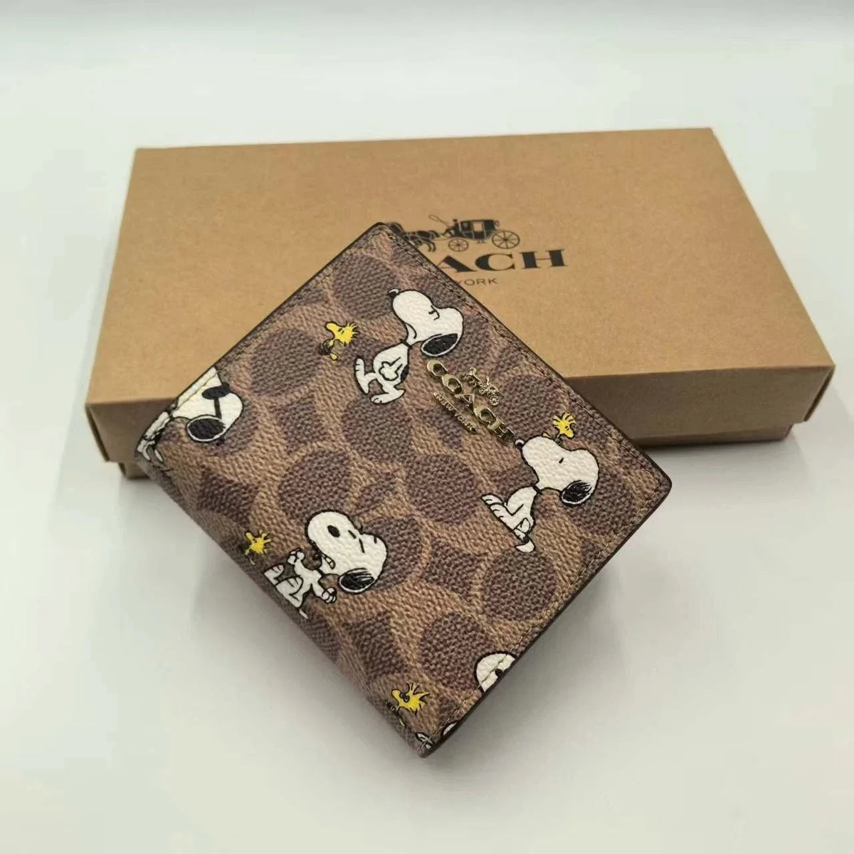 Coach X Peanuts Snoopy Snap Wallet CBN32 | NWT